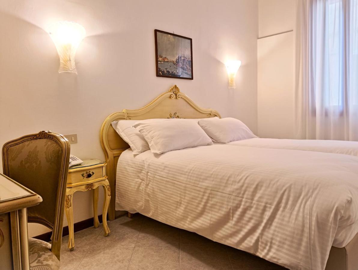 ונציה Hotel Guerrini מראה חיצוני תמונה